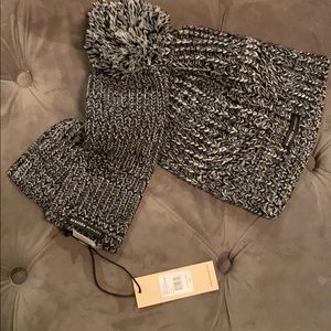 Rebecca Minkoff hat and fingerless gloves set